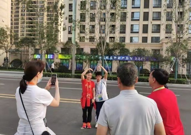 管晨辰|全红婵被管晨辰追星!管晨辰:我们来拍张照,红姐听后有些懵