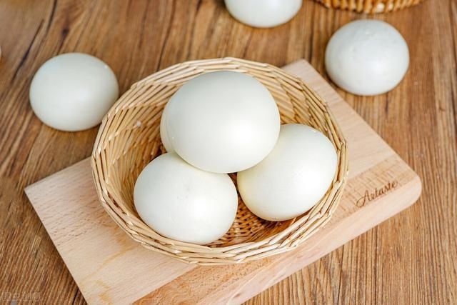 馒头不要直接蒸，上锅前多加1步，馒头宣软蓬松又好吃