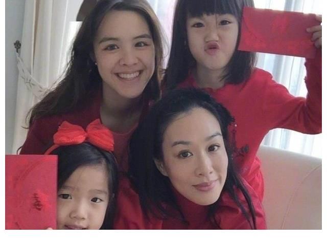 鐘麗緹女兒參加選美大賽，這是要出道的節(jié)奏？