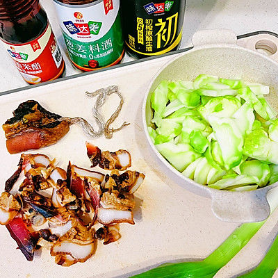 自制|腊肉蒜香儿菜