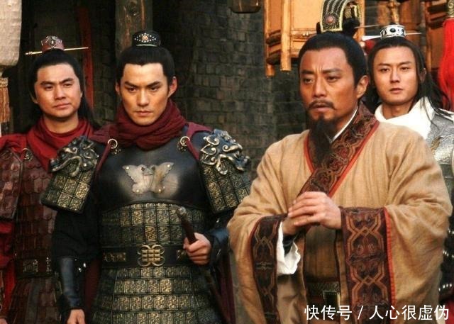 李逵|李逵喝下毒酒后,才真正识破宋江真实面目,说出19个字,字字诛心!