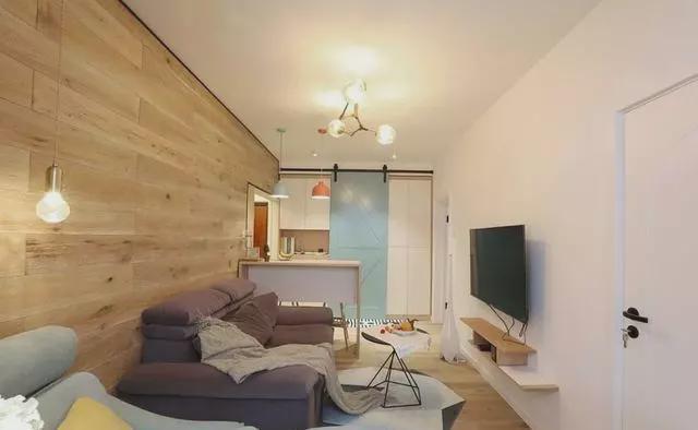 主卧|55㎡新房,主卧做个小改造,完工实用极了,一家三口入住太幸福!