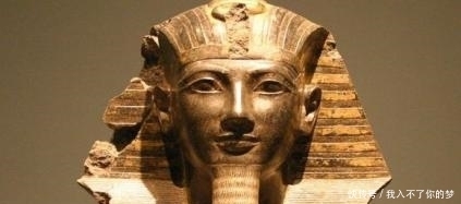 中国|这八位是世界历史上最强大的女人，前两名是中国人，后人褒贬不一