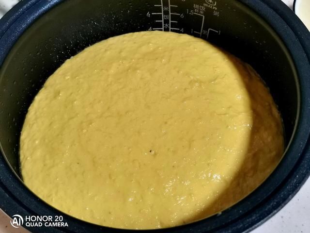 发糕|鲜玉米新吃法，蓬松喧软，比蛋糕还好吃，做法简单零失败