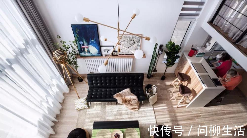 书房|朋友买下45㎡顶层阁楼,打造成带衣帽间书房休闲区的小复式,真香