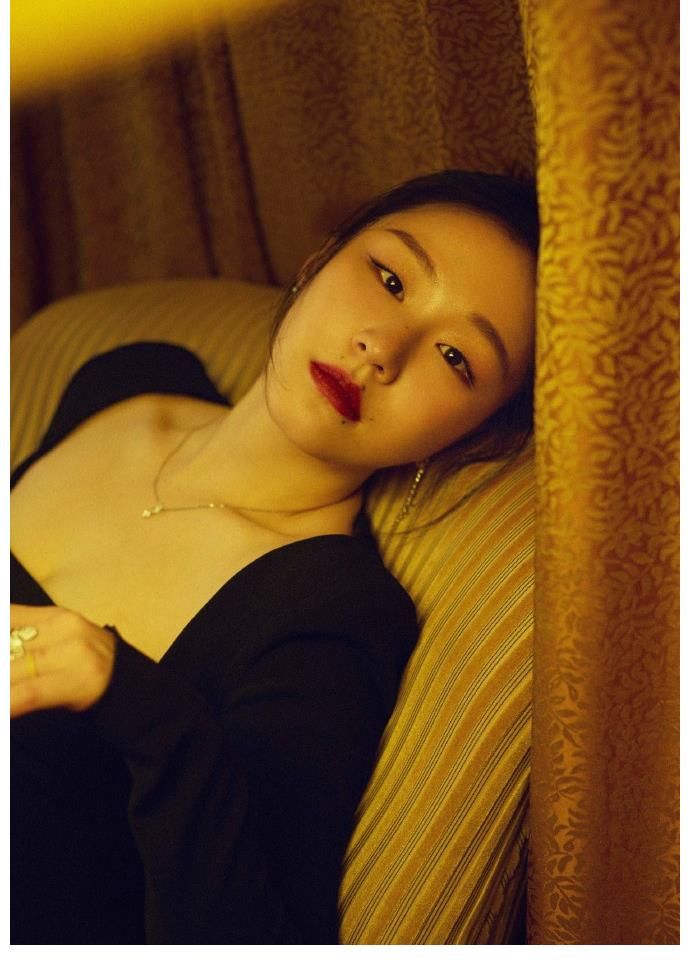 提升|宝藏女孩金靖圈粉无数 商业价值稳步提升