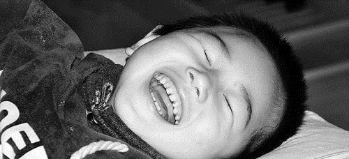 婴儿时期|“脑瘫”在婴儿时期就有表现,多留意这几种状况,等一岁后就晚了