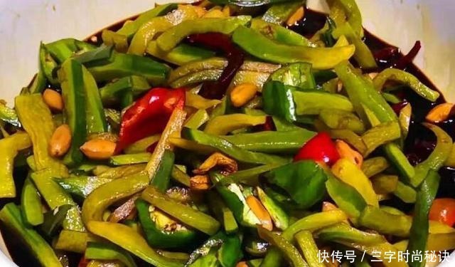 脆爽开胃|秋天,遇到此菜别放过,5毛钱一斤,腌起来开胃又爽口,别不懂吃