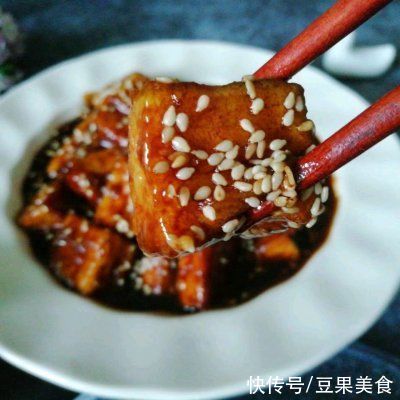 花生油|豆腐这样做比肉还好吃～脆皮糖醋豆腐