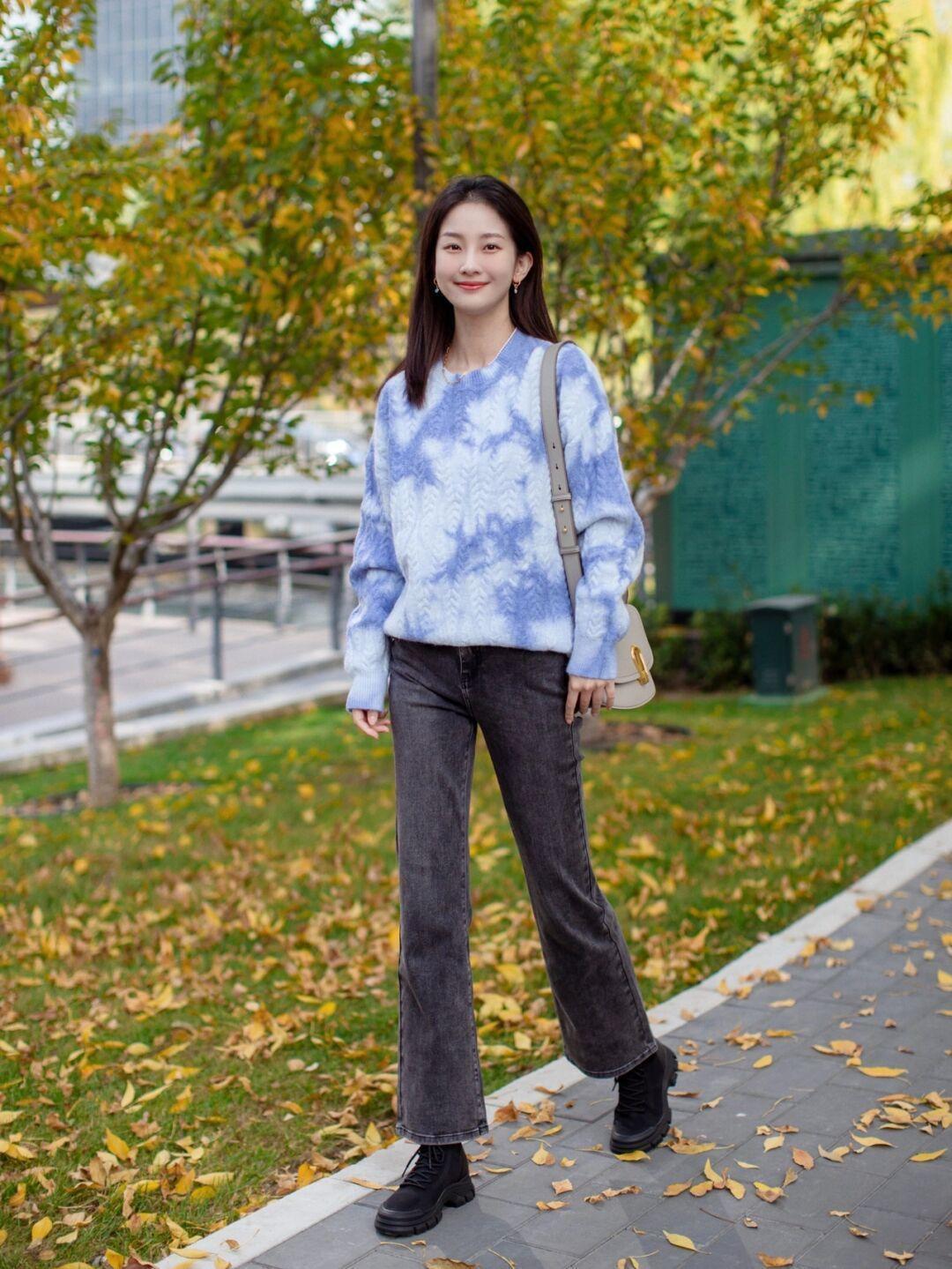 秋冬 秋冬要利用“毛衣”打造少女感,借鉴这些模板,配裤子裙子都好看