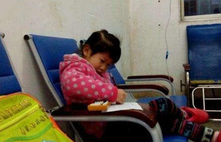 胃石|6岁女童患怪病突然暴瘦,检查时医生让摘项链,妈妈哪里有项链