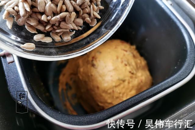 牛奶|别让你的面包机打瞌睡,做这面包,适合爱美女人,好吃棒棒哒