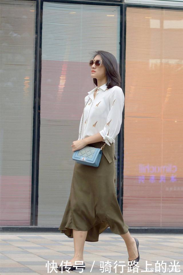 出自己|男生不爱看,女生却很喜欢的一款“豆豆鞋”,你有什么看法