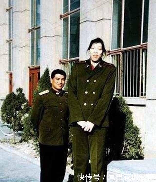 中国篮球|她是中国篮球女巨人,因太高终身未嫁,37岁身披队服因病孤苦去世