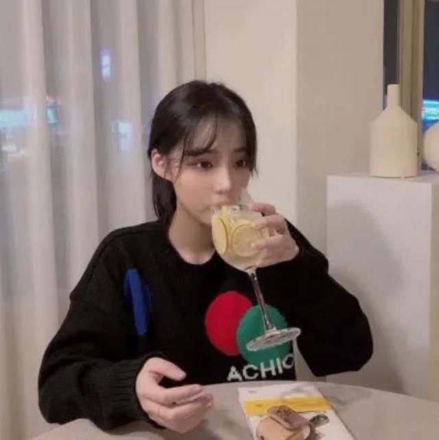 难怪|这4款饮料可以“当水喝”,00后常喝会悄悄瘦,难怪体重不过百