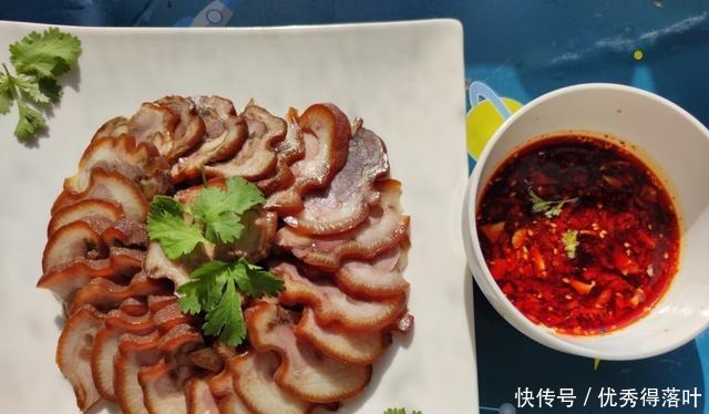 史上最详细的卤肉肉做法,从调汤到卤制,学会它开店都没有问题~