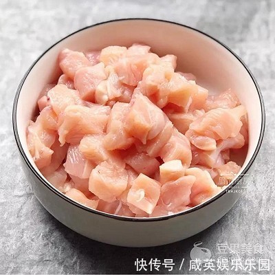 适量|蒜香鸡胸肉的做法