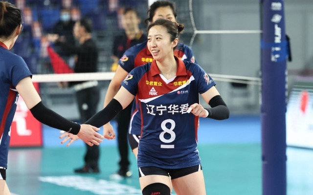 王一梅|一传满天飞!女排新版王一梅被打回原形,丁霞飞奔救球令人心疼