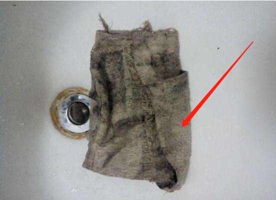 再节俭的主妇，家中这3样也要趁早扔，细菌堆积，家人难免会生病