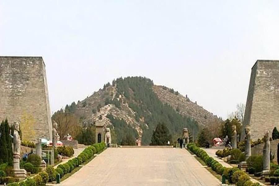 郭沫若为何坚持要挖掘明皇陵?专家:你看他先祖叫什么,就明白了