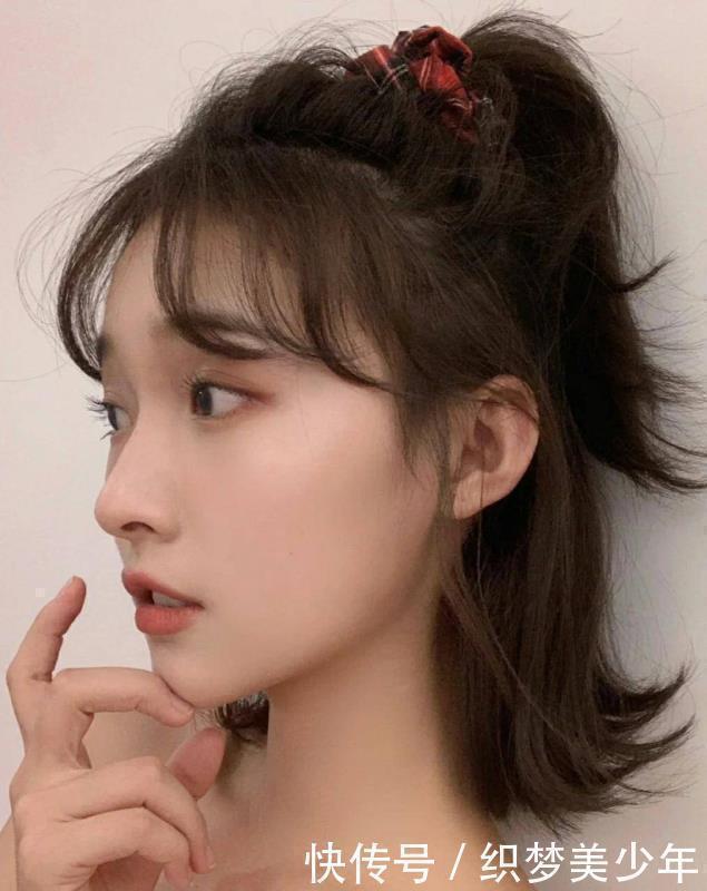 锁骨|不要再留黑长直了，羊毛卷时髦，空气刘海温柔，锁骨发俏皮