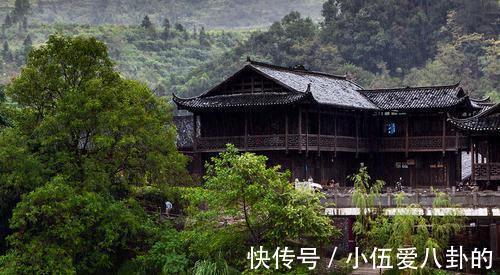 龙山|龙山小众古村，风景原始古朴景色极佳，美食众多民风热情，名气小