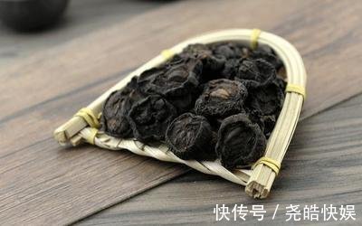 李时珍|1颗山楂，7味良药，老中医教你山楂7大顶级妙用，很少人知道！