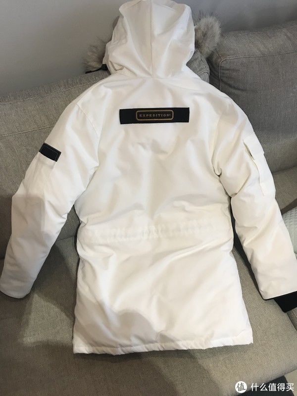  老婆|加拿大鹅帮你来过冬，老婆的CANADA GOOSE羽绒服简单评测