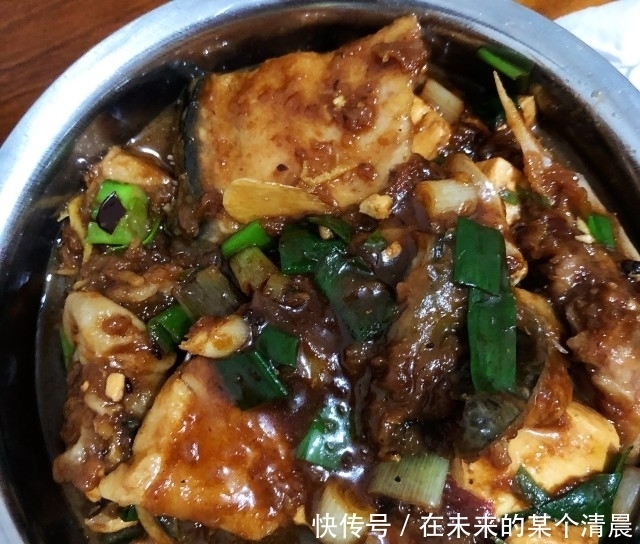 鱼烧豆腐,过年的大菜,高补钙,高营养