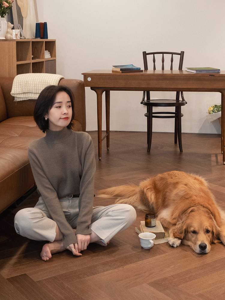 气质 女人会打扮才最优雅,试试“毛衣”的搭配,简约舒适显气质