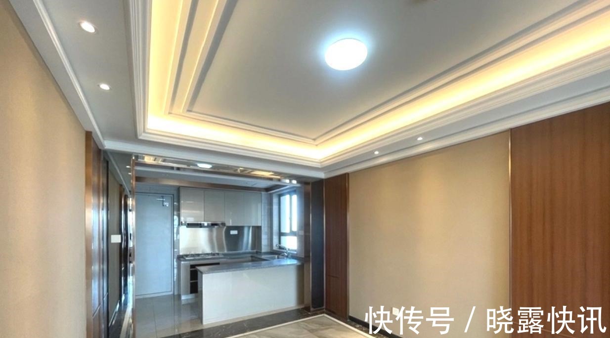 复合木地板|期待已久的精装房终于交钥匙了,简约清爽,买完家具就能拎包入住