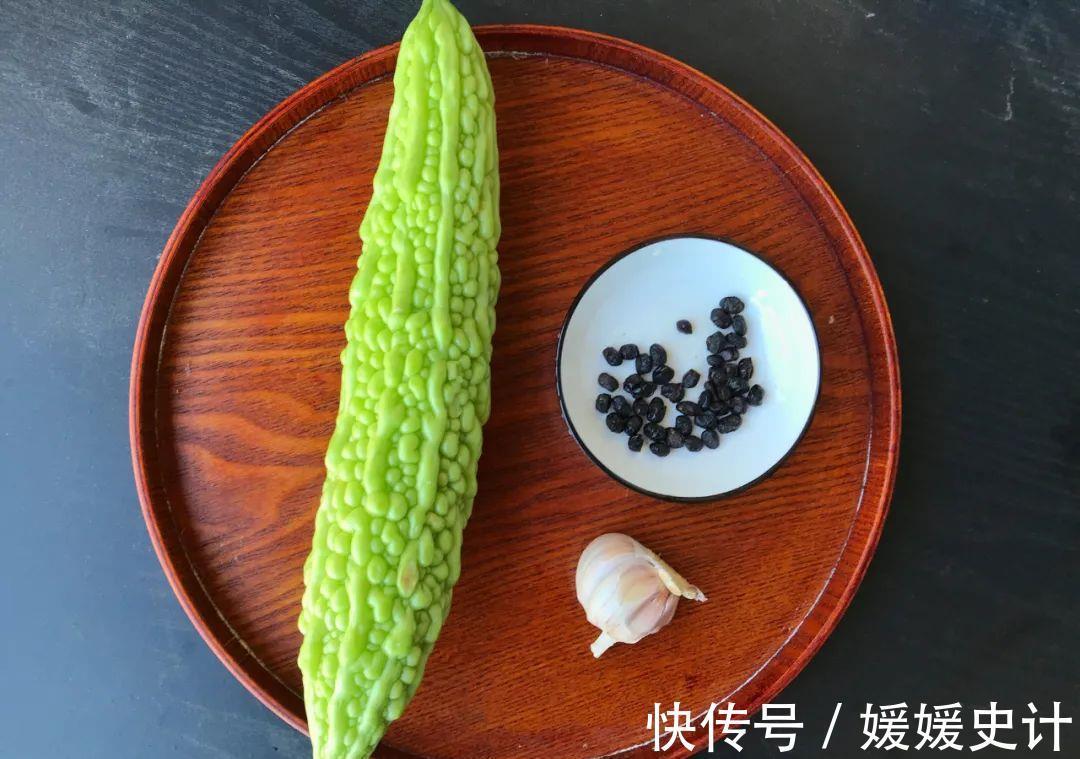 营养|秋季干燥,女性不妨多吃这3种瓜,营养丰富、补水美白抗老化