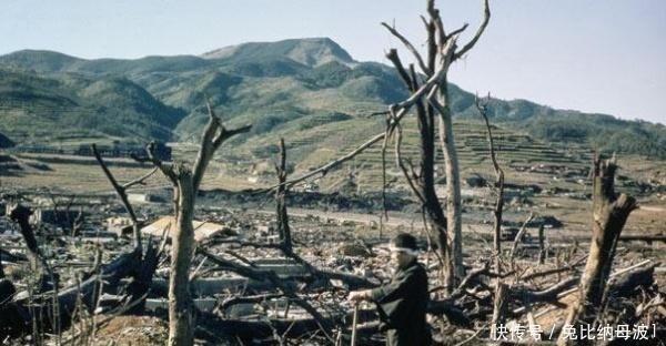 原子弹爆炸时,跳进水中存活几率更大科研人员给出解释!