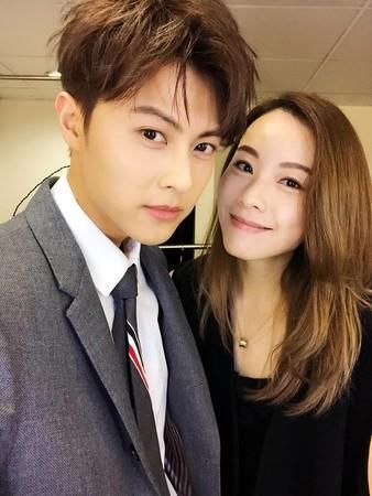 女团Cookies成员罕同框!解散后有人小三