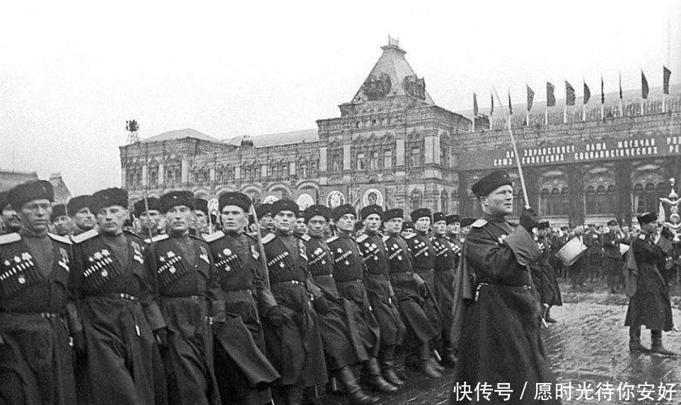 强悍|苏联解体前夕，苏联红军为啥不阻止？强悍的苏联红军最终也被瓜分