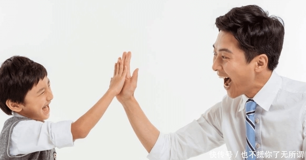 简便|对孩子批评与表扬,是最简便的教育方法,但必须正确地运用