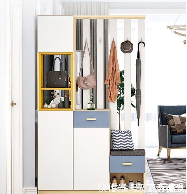 鞋子|入户没有玄关?这样设计真大气,储物隔断两不误,小户型设计典范