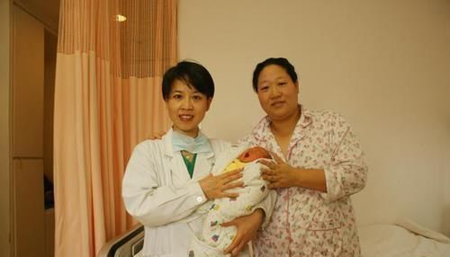 分娩|宝宝生下来就没有肛门，宝妈连忙送医，医生这得怪你的丈夫