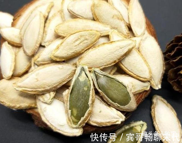 大年初一,不管贫穷富贵,这5样年货摆上桌,寓意好沾喜气!