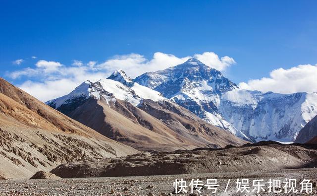 藏羚羊|珠穆朗玛峰：大自然杰出的山脉，登山者心中的旗帜