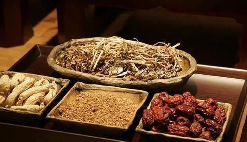 调理|脾胃虚寒的人群,一吃凉的就腹泻,送你方子驱寒养胃效果好