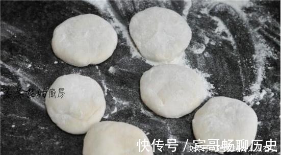 紫米|早餐吃紫米三角包,10分钟上桌,太香了!