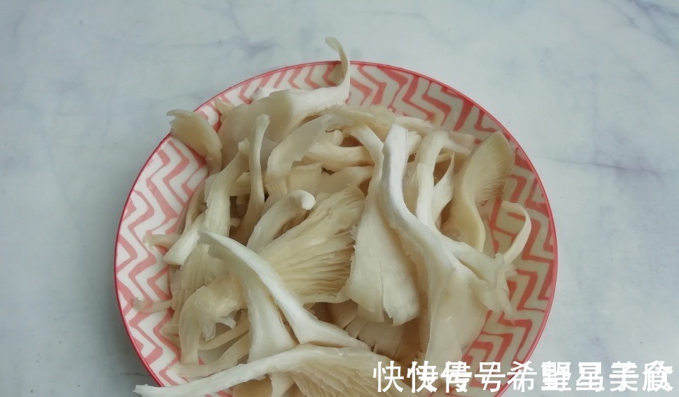 辣椒酱|夏至后多吃此肉,比鸡鸭肉便宜,比牛羊肉鲜美,营养滋补好吃不胖!