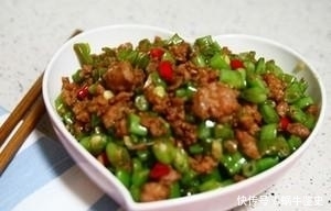 上桌|这道菜上桌,老公吃的根本停不下来,实在是太下饭了