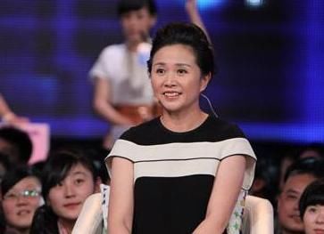 孟非|黄菡在《非诚勿扰》6年突然离开，孟非挽留都没用，原因让人心疼