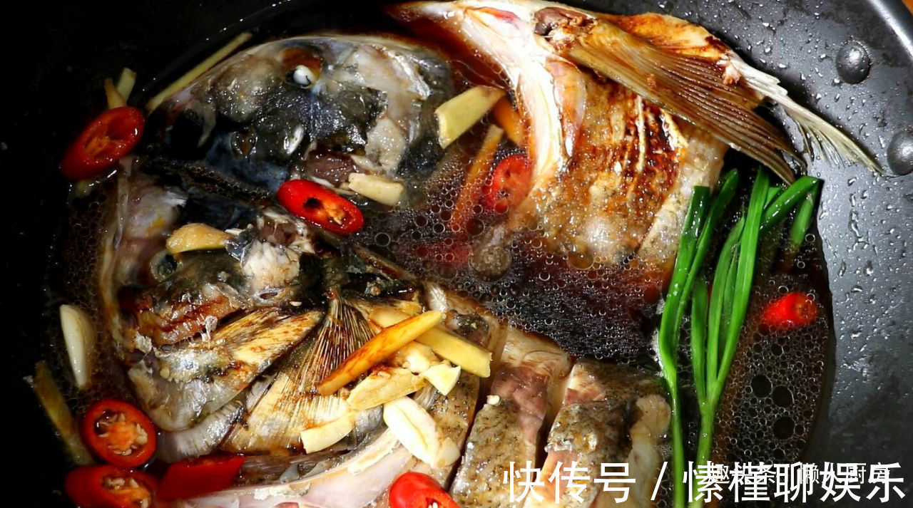 教你鱼头的特别做法，与剁椒鱼头有很大区别，更营养美味