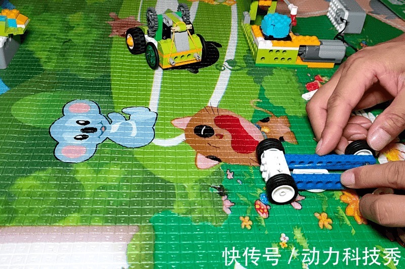 编程教育|别让孩子输在起跑线上，Lecoo编程机器人大礼包纵评