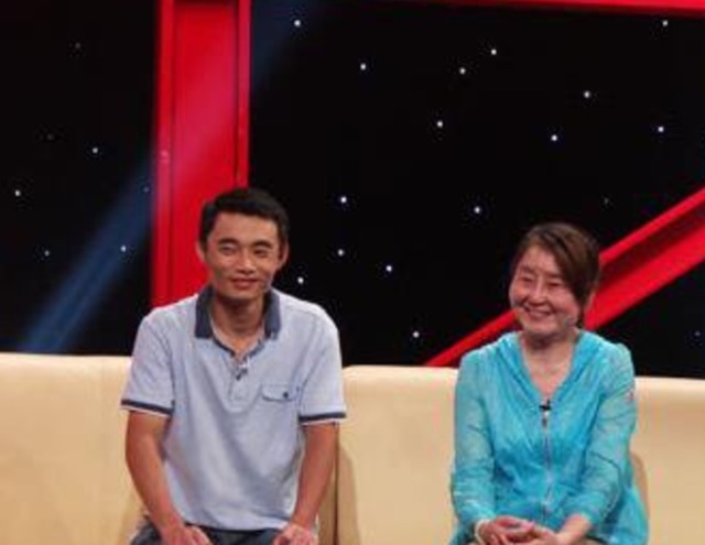 维生素b2|17年前的那个生完孩子一夜变老的80后女孩,如今怎么样了?