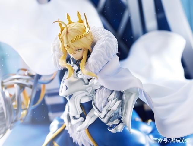 搞笑|fgo五星白枪呆手办官图公开:酷炫战马变王座 干饭王造型略搞笑