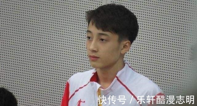 国际泳联|全红婵爆冷丢金真正原因曝光，遭粉丝痛批，陈若琳无能为力